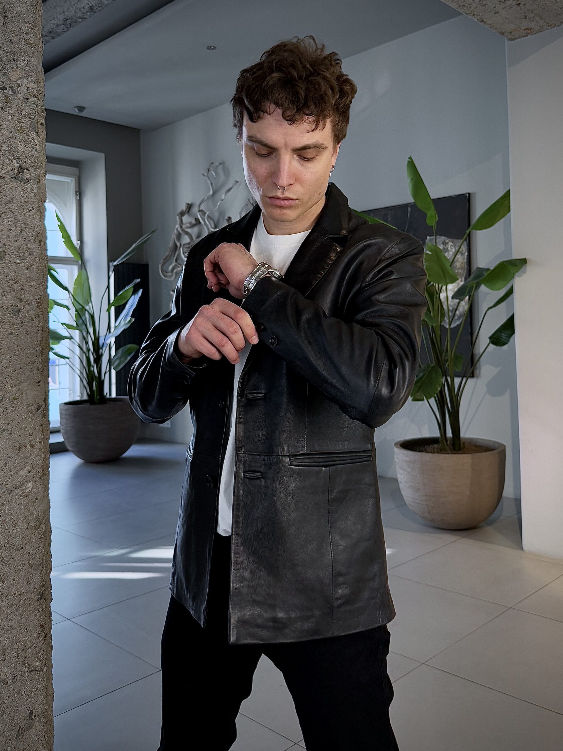 Leonardo Black – Leather Blazer